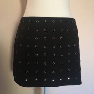 NWOT Black miniskirt with eyelets, Size S